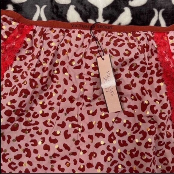 1. Victoria’s Secret Pajama Short - Picture 2 of 7